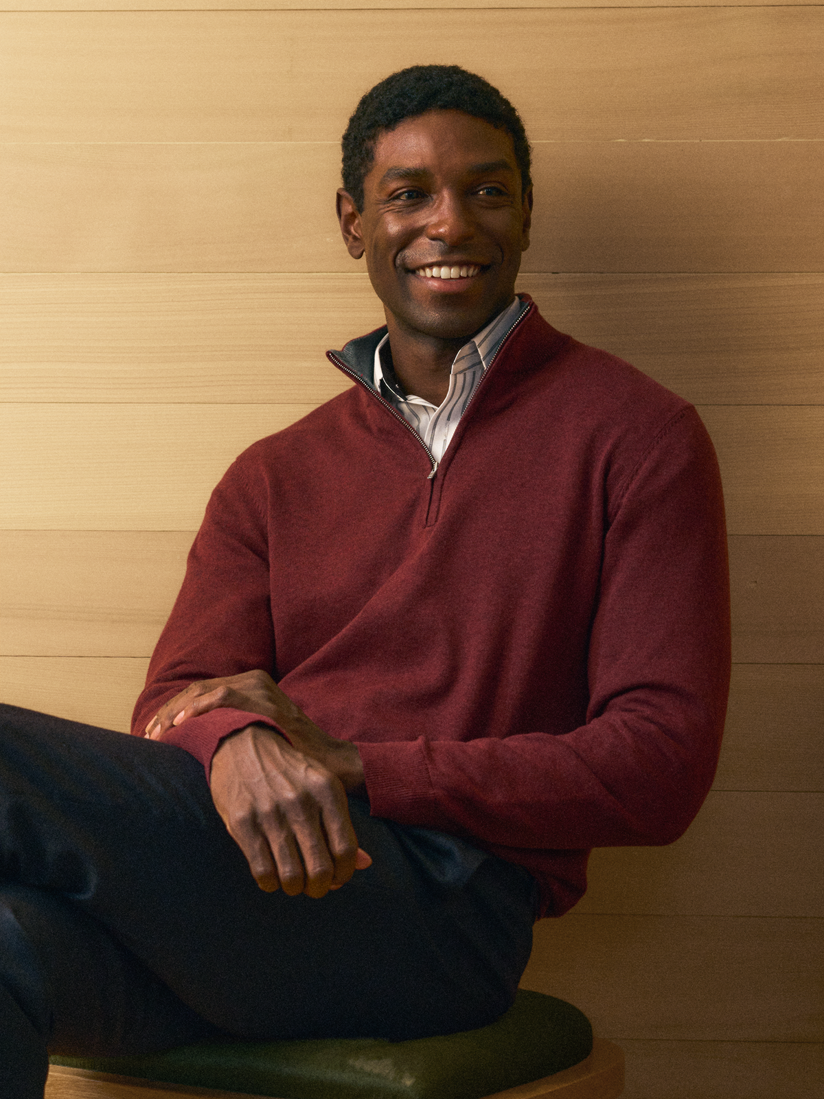 Alternate Shot of Men's Burgundy Solid Knitwear
