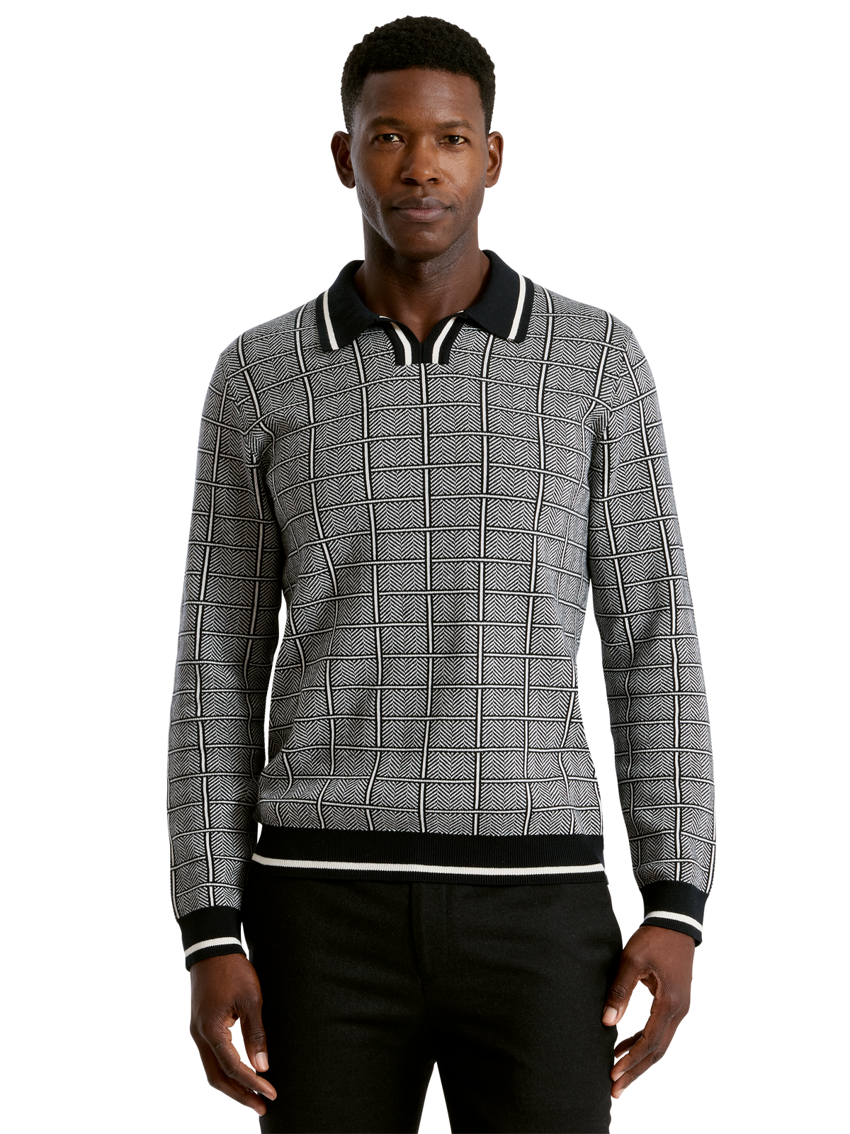 Alternate Shot of Men's black/white Knitwear