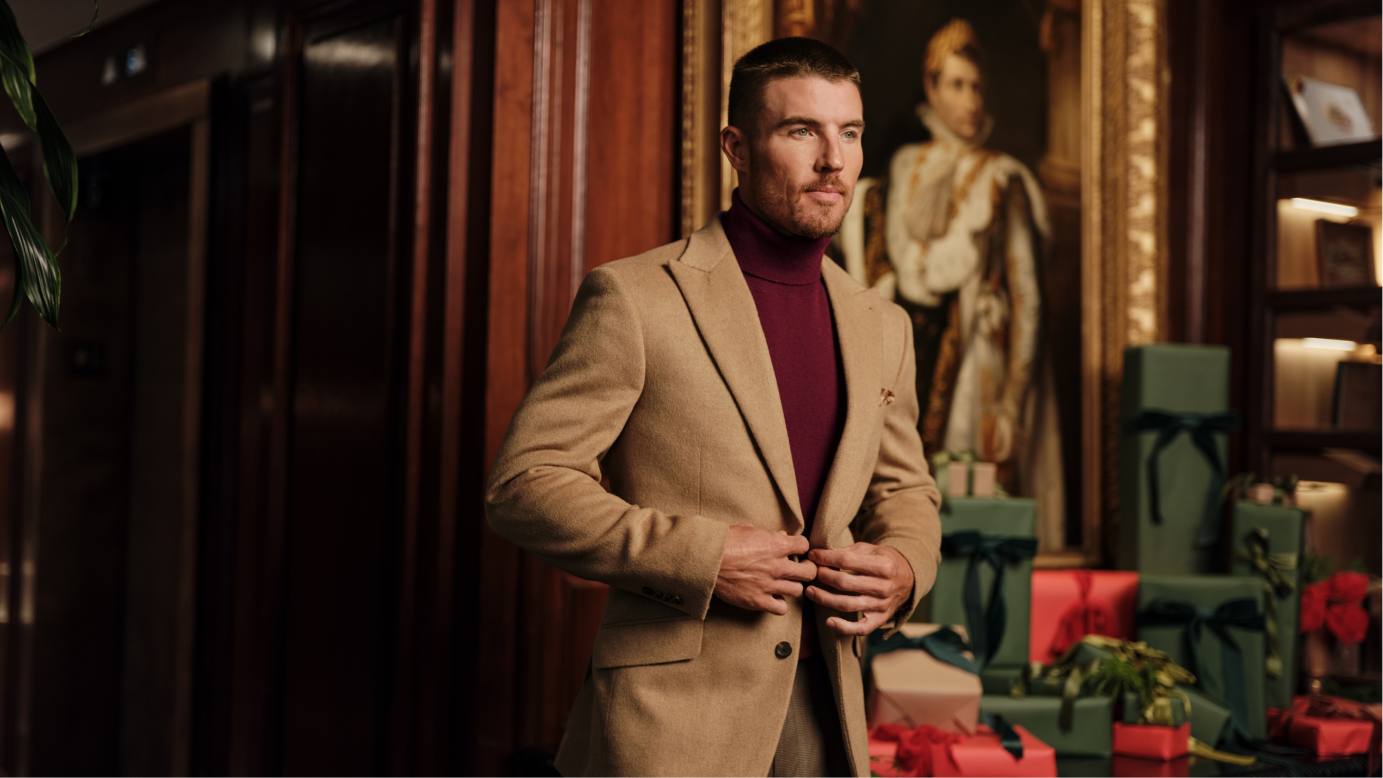 Shoppable lookbook image - 7