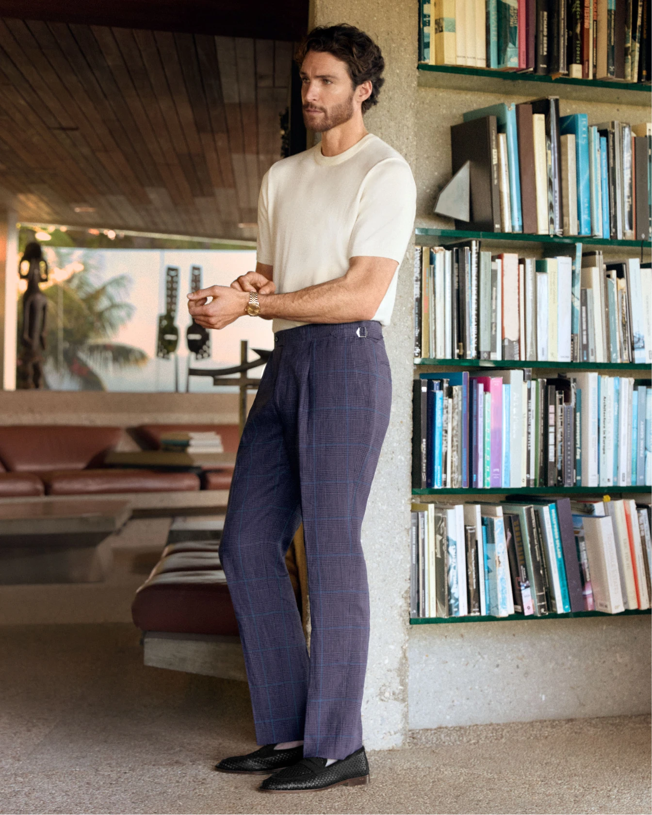Shoppable lookbook image - 8