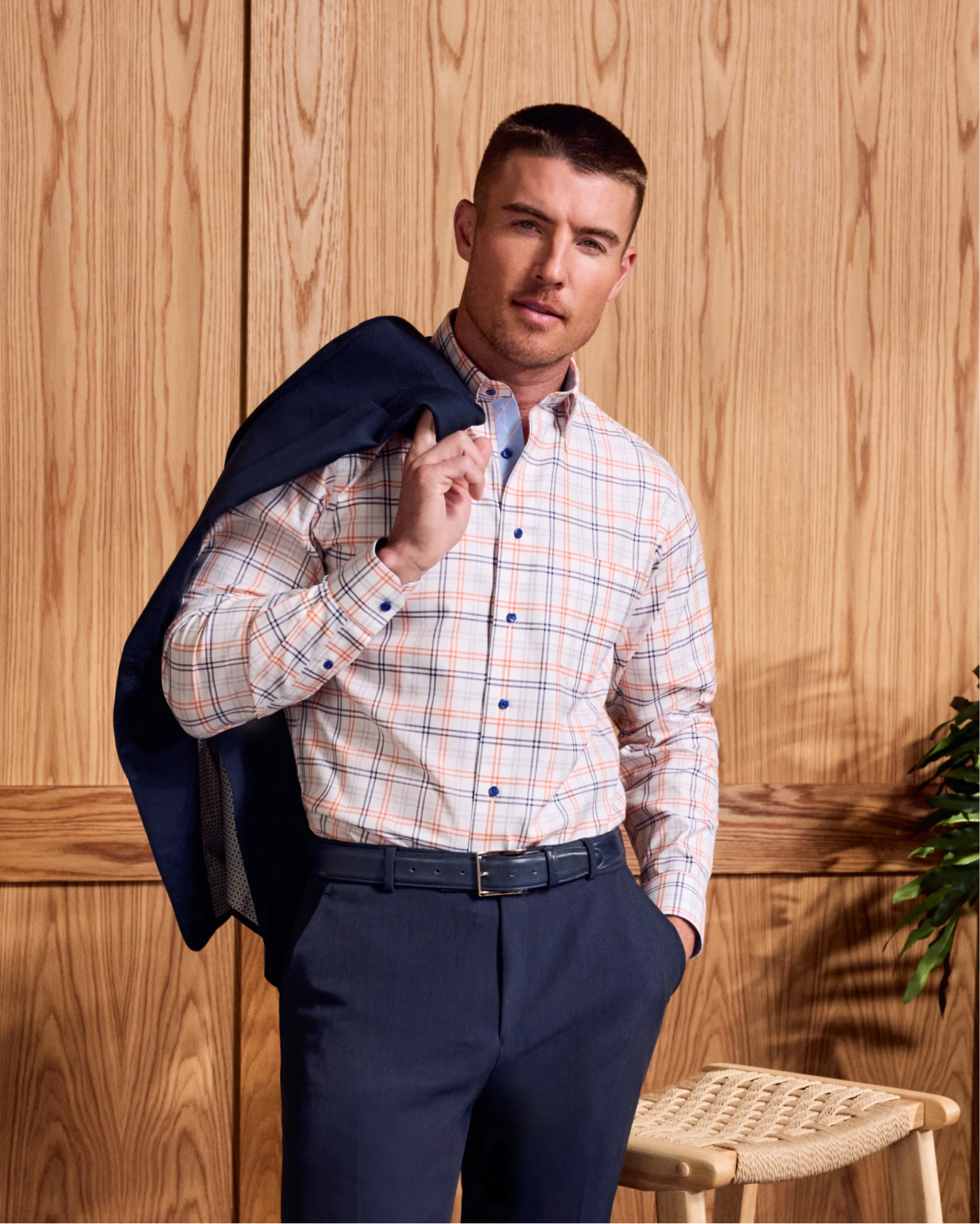 Shoppable lookbook image - 8