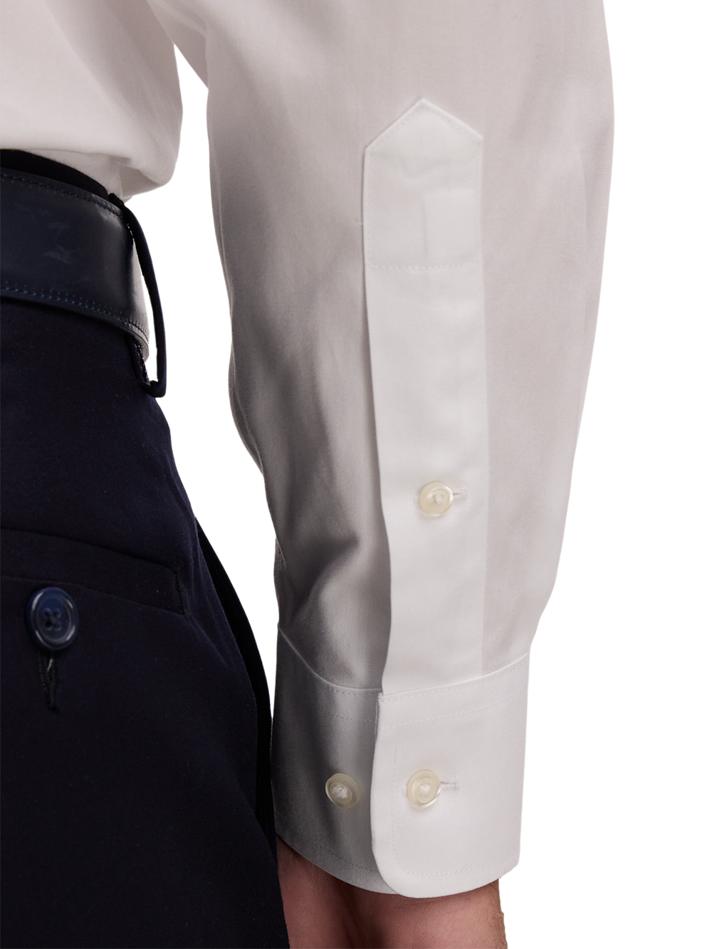 Non-Iron Cotton Pinpoint Solid Point Collar Dress Shirt