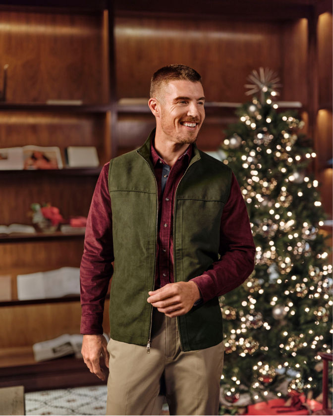 Shoppable lookbook image - 12