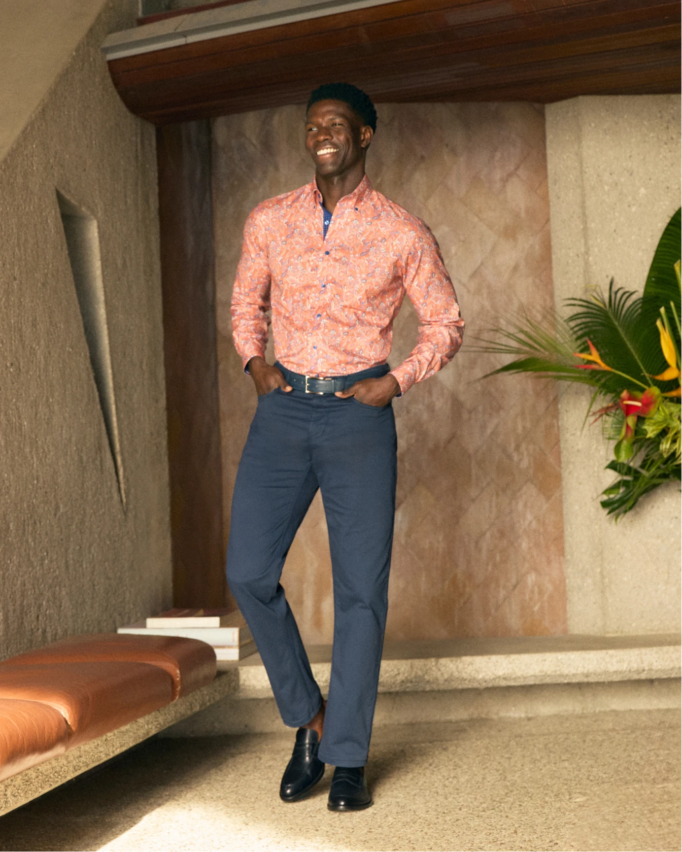 Shoppable lookbook image - 12