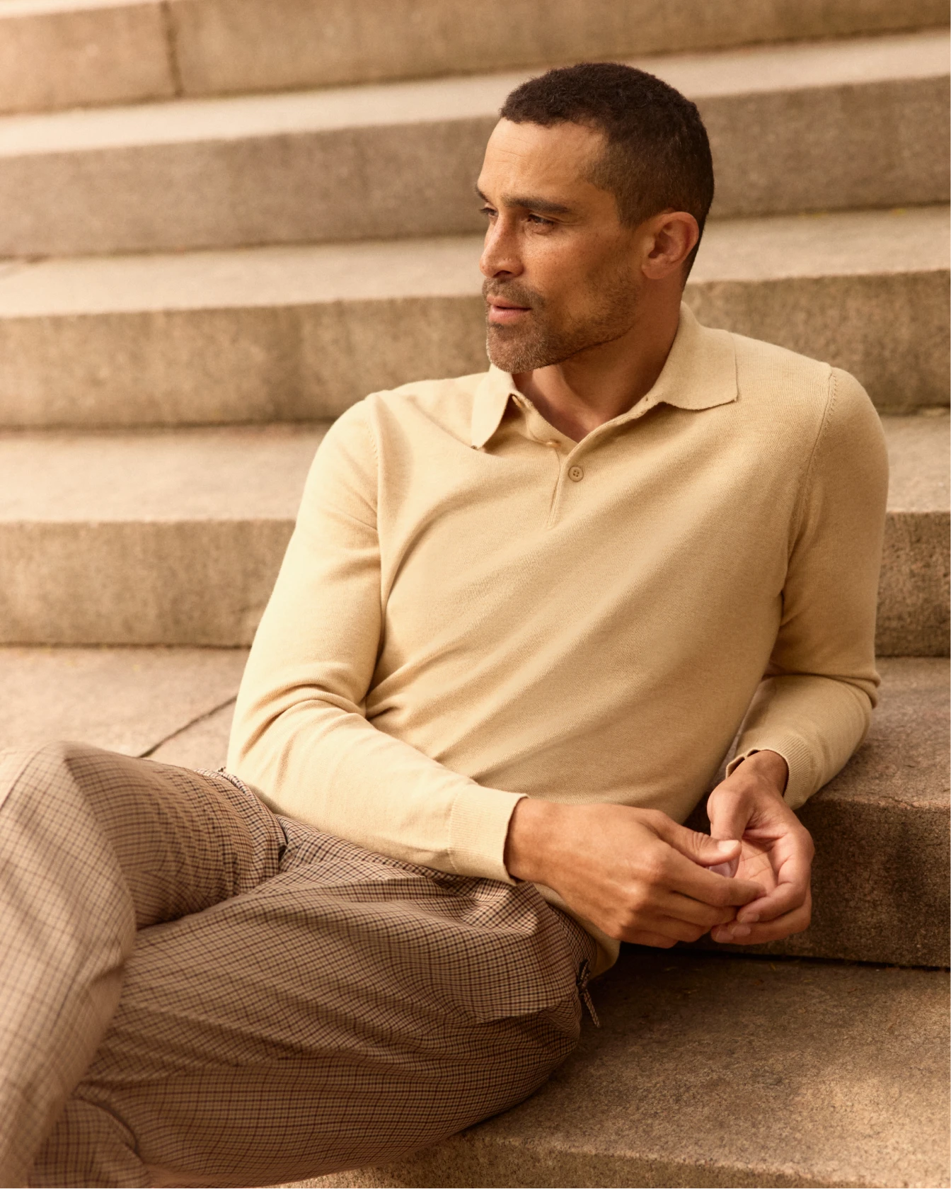 Shoppable lookbook image - 14