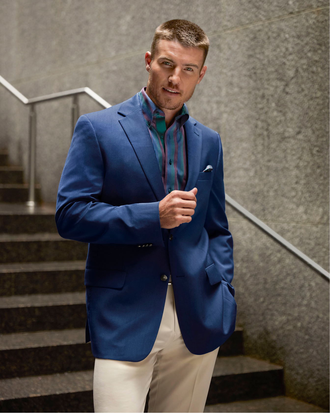 Shoppable lookbook image - 14