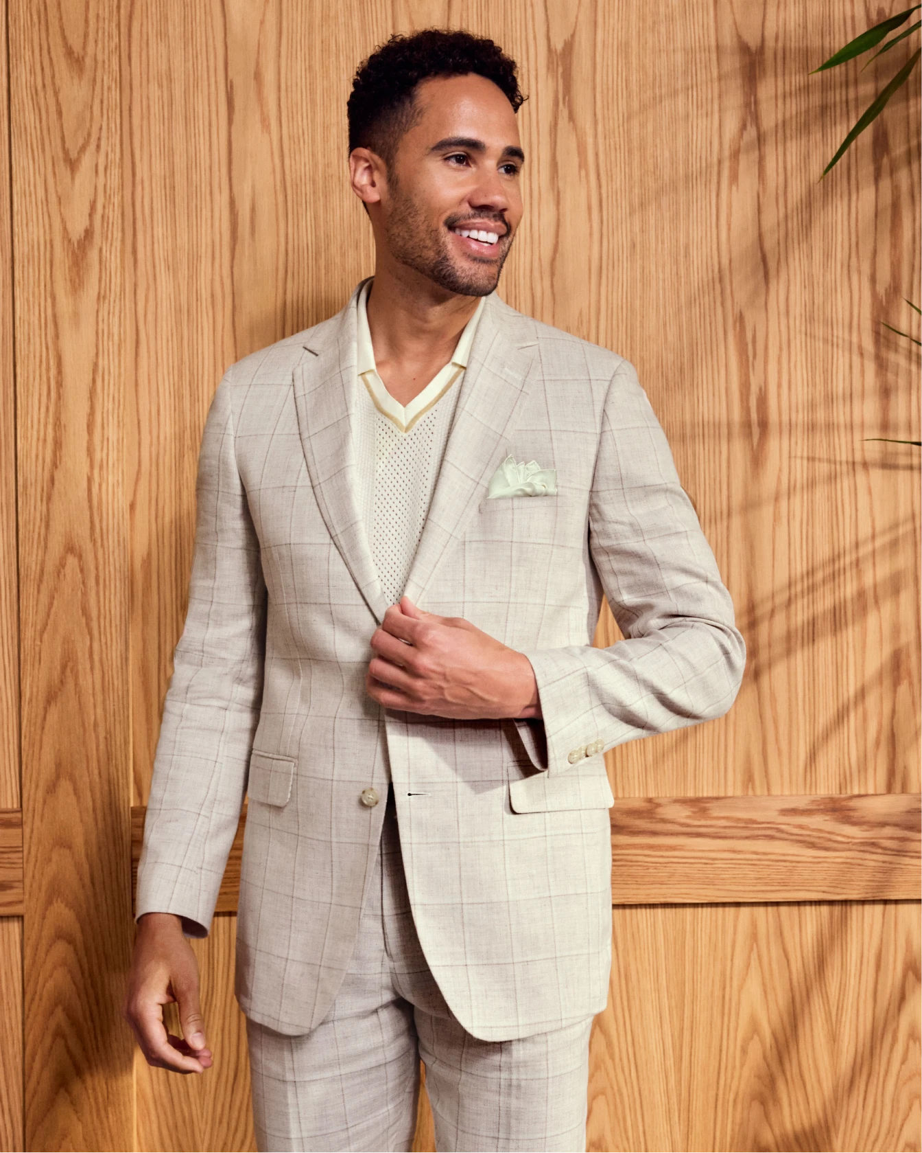Shoppable lookbook image - 4