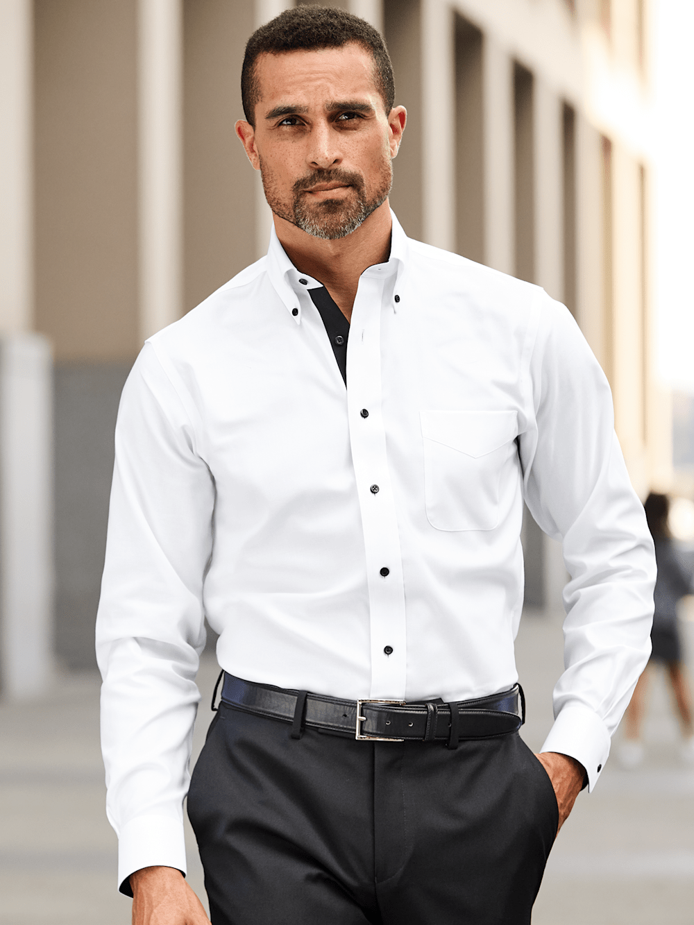 Comfort Stretch Non-Iron Solid Dress Shirt With Contrast Trim - White/black Classic Fit / 18.5 / 38 Comfort Stretch Non-Iron Solid Dress Shirt With Contrast Trim - White/black Classic Fit / 18.5 / 38