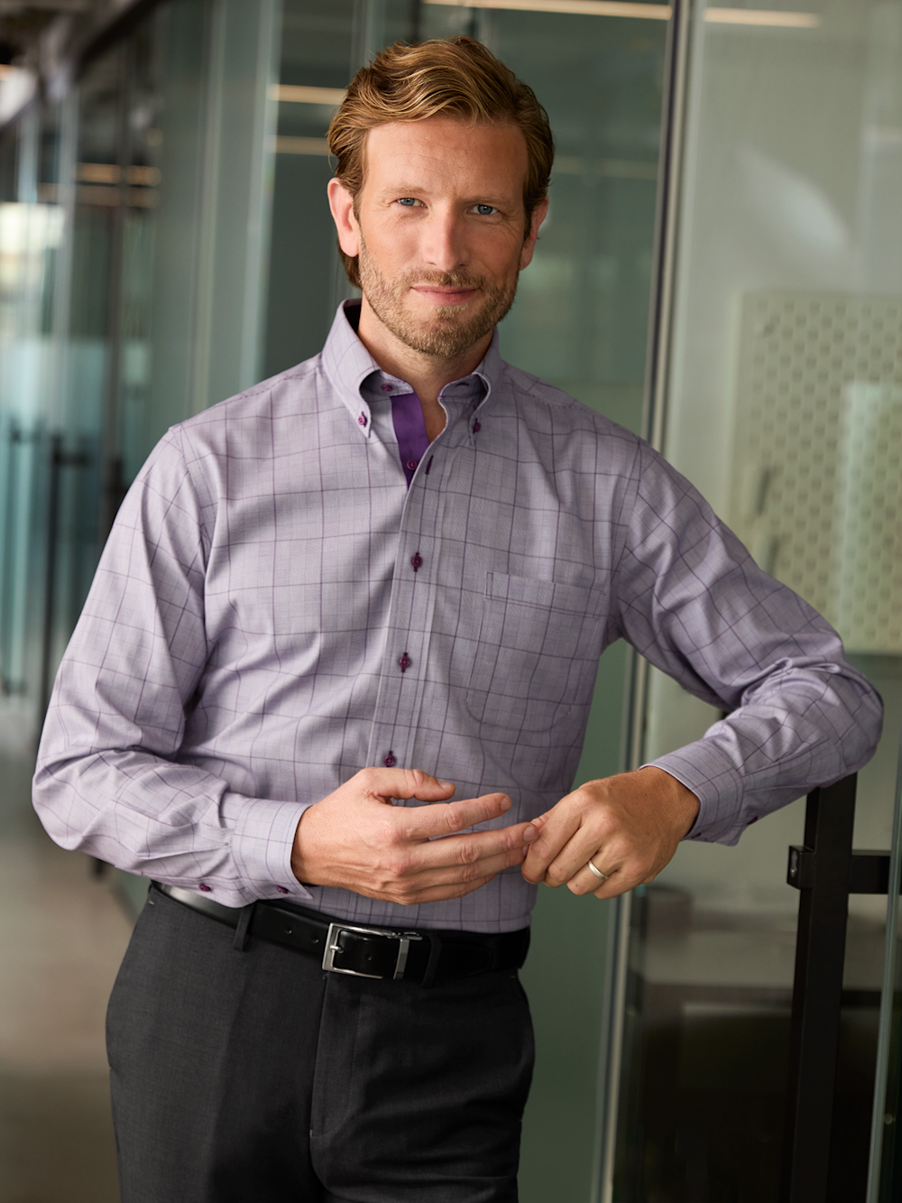 Alternate Image of Comfort Stretch Non-iron Glen Plaid Dress Shirt With Contrast Trim-7