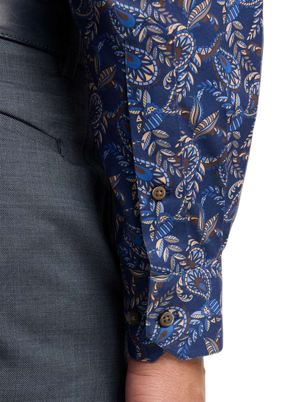 Alternate Image of Comfort Stretch Non-iron Paisley Dress Shirt With Contrast Trim-3