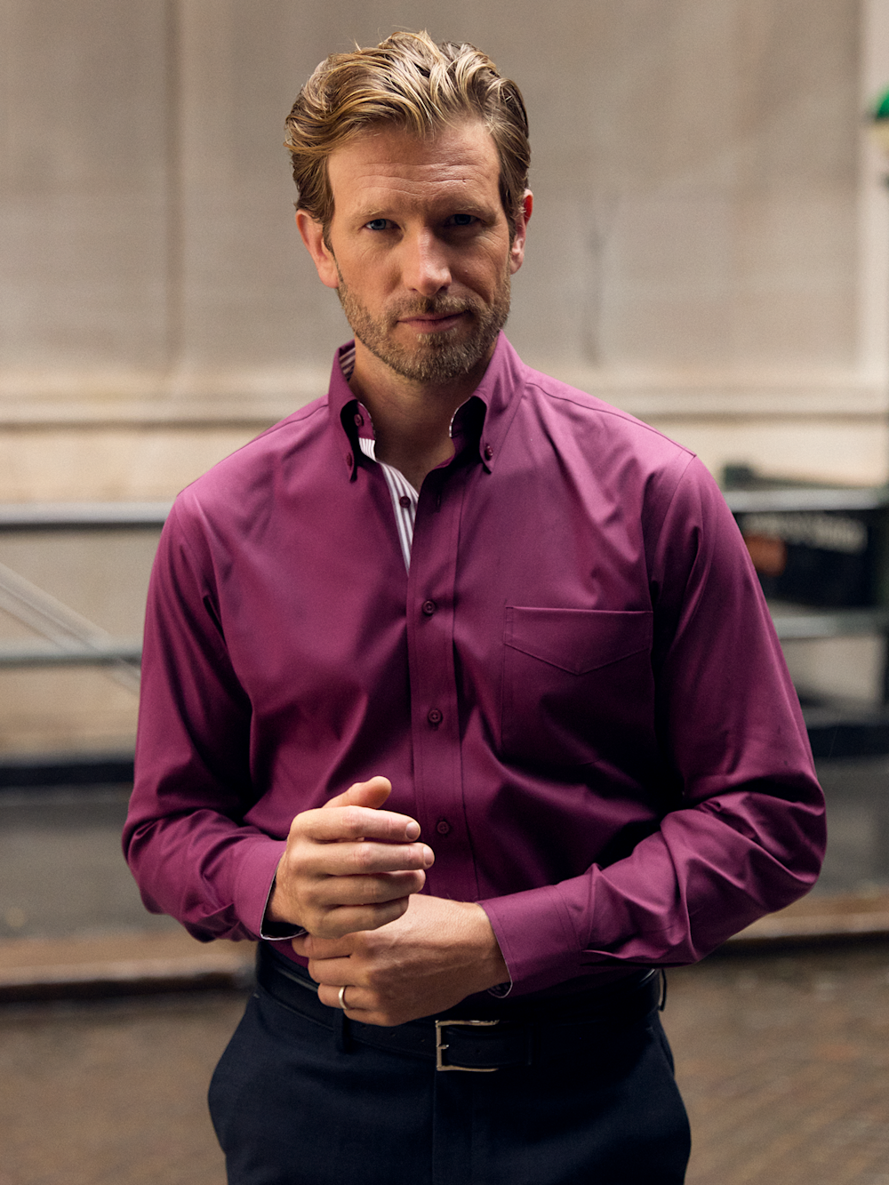 Comfort Stretch Non-Iron Solid Dress Shirt With Contrast Trim - Burgundy - Classic Fit / 15 / 32 Comfort Stretch Non-Iron Solid Dress Shirt With Contrast Trim - Burgundy - Classic Fit / 15 / 32