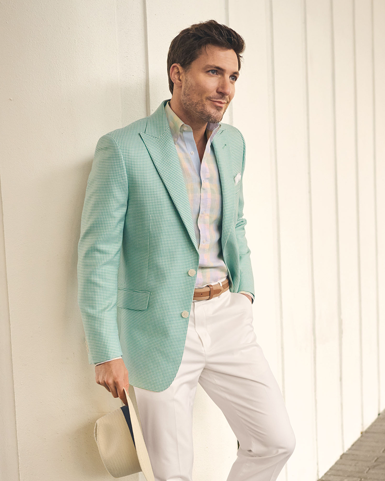 Shoppable lookbook image - 8