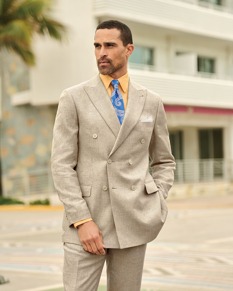 Shoppable lookbook image - 4