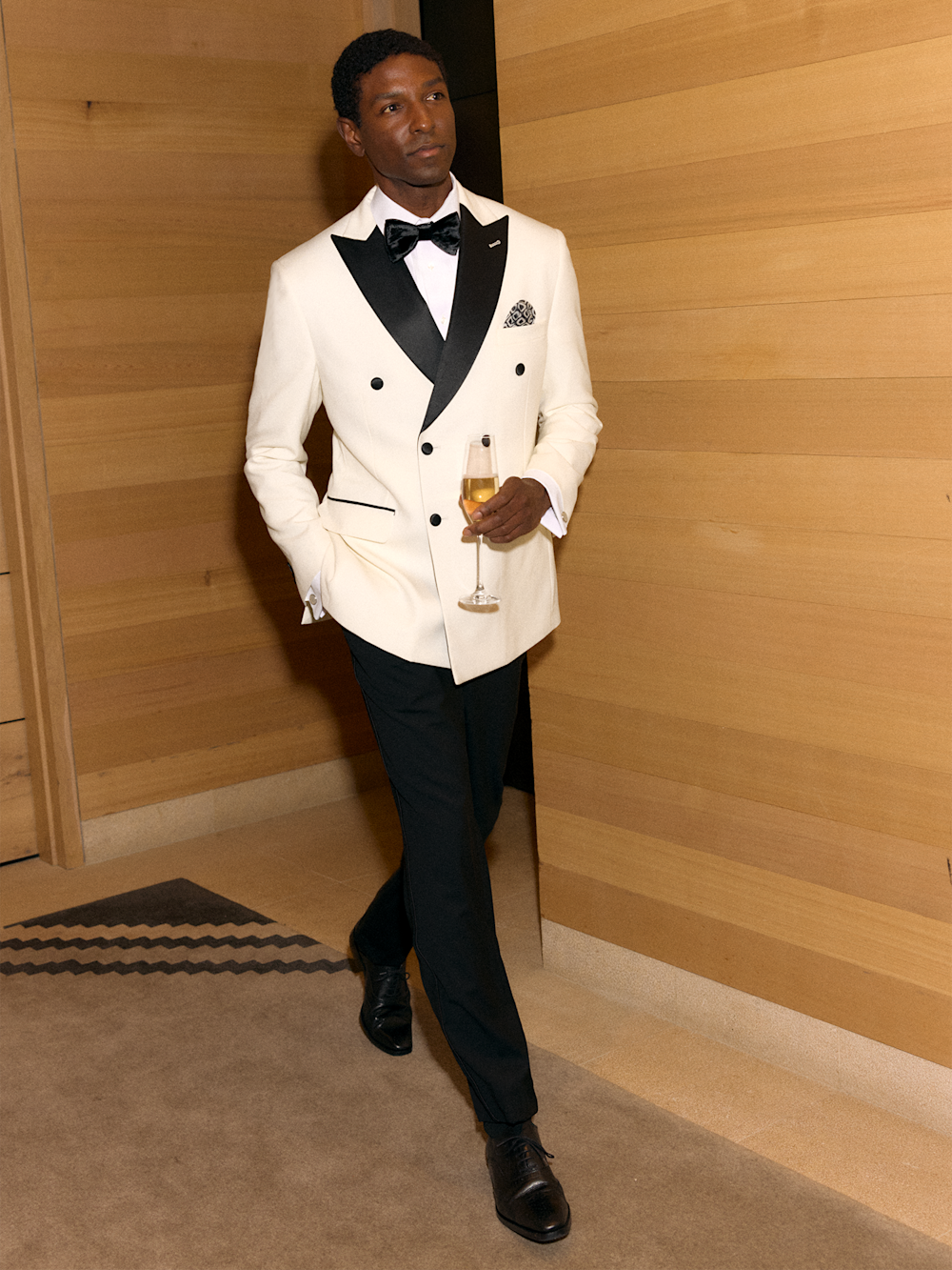 Alternate Shot of Men's ivory  Sportcoats  - 1