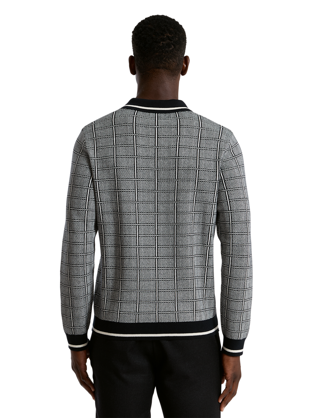 Alternate Shot of Men's black/white  Knitwear  - 3